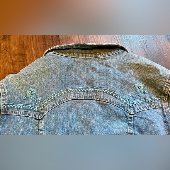 Rafaella Jean Jacket with cute embroidery - Picture 6 of 6